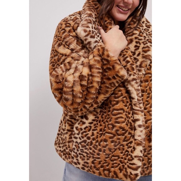 NWT ANTHROPOLOGIE LEOPARD FAUX FUR JACKET - Picture 5 of 8